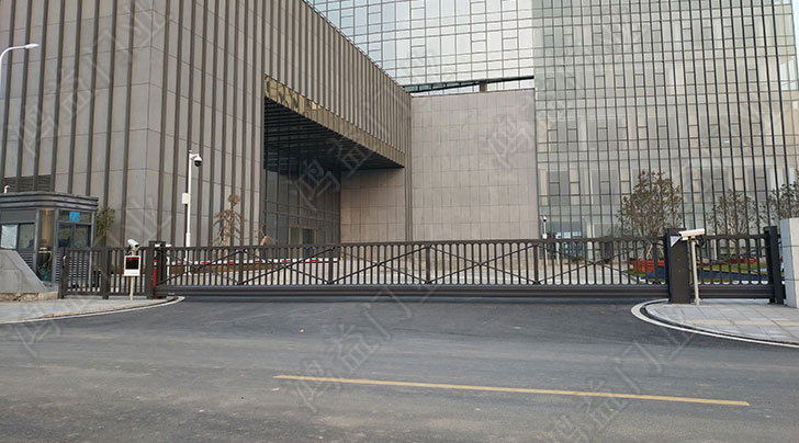 湖北襄陽寶馬灰-中國化學工程第六建設2.jpg